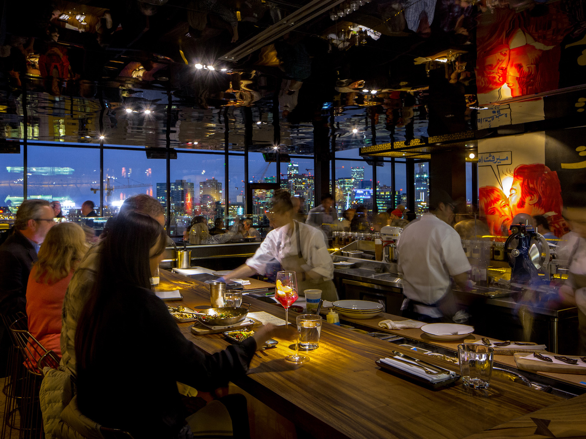 El Five - Bar Dining Experience